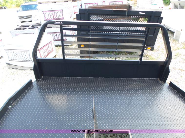 image for item CC9322 Pro Spear flatbed