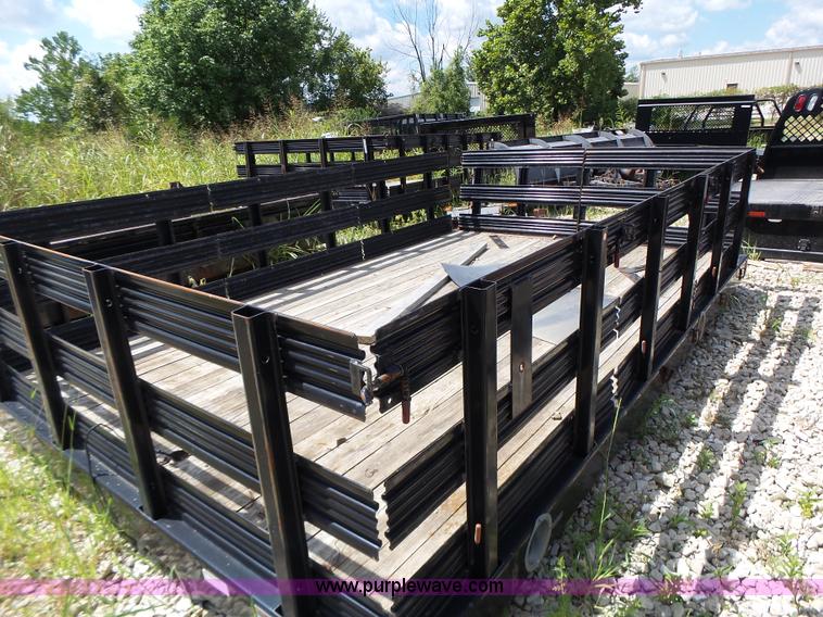 image for item CC9327 12'L flatbed