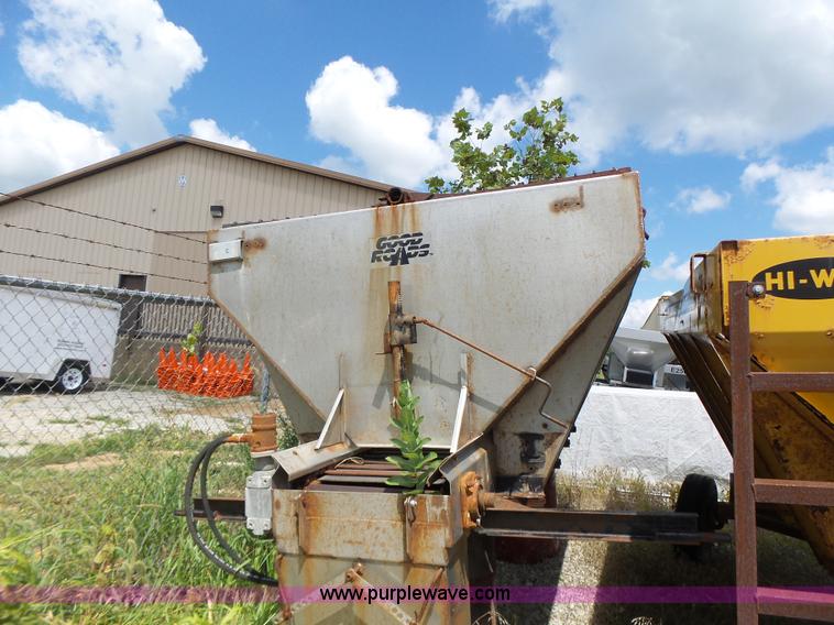 image for item CC9340 Good Roads 3-955 stainless steel spreader
