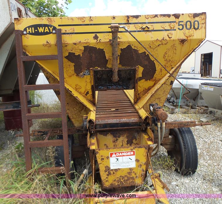 image for item CC9341 Hi-way E12500 spreader