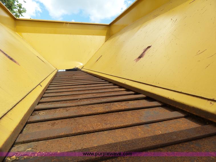 image for item CC9341 Hi-way E12500 spreader