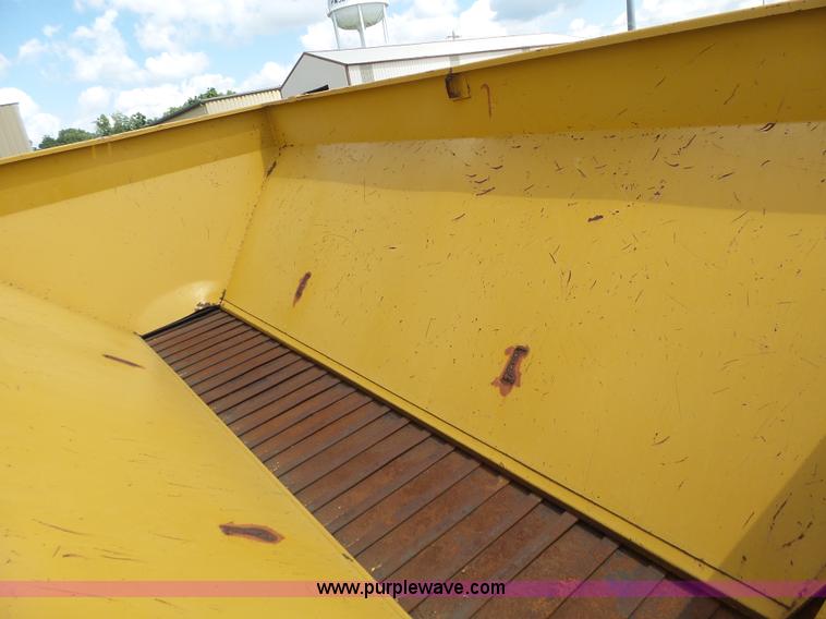 image for item CC9341 Hi-way E12500 spreader