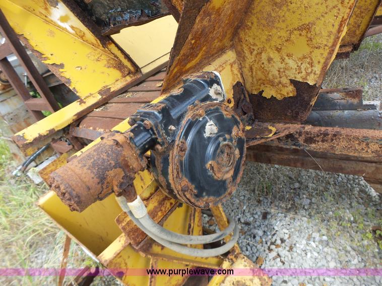 image for item CC9341 Hi-way E12500 spreader