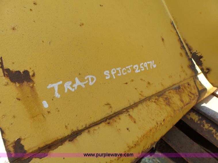 image for item CC9341 Hi-way E12500 spreader