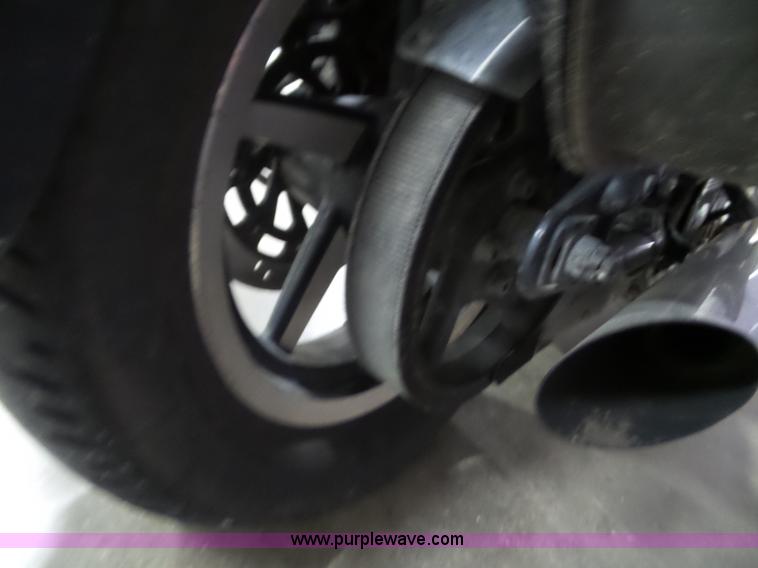 image for item CD9001 2000 Victory V92C Custom Cruiser motorcycle