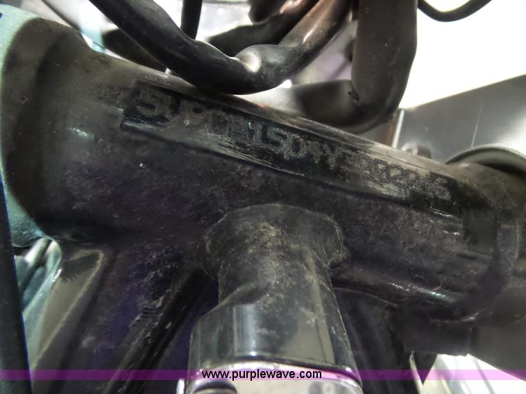 image for item CD9001 2000 Victory V92C Custom Cruiser motorcycle