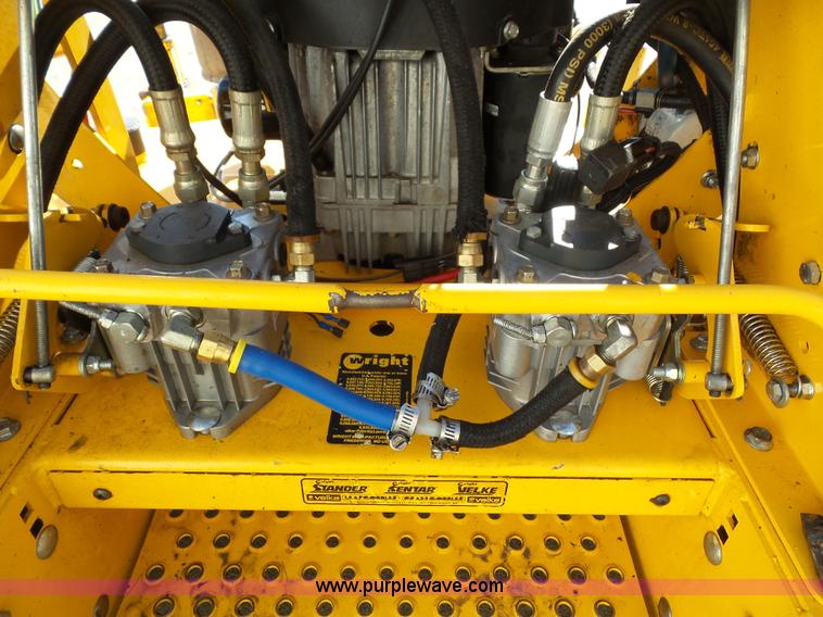 image for item CD9050 Wright 39488 lawn mower