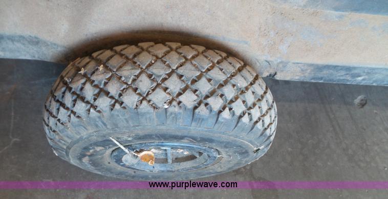 image for item CD9052 Tools