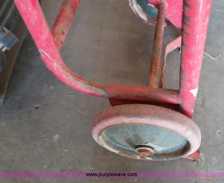 image for item CD9052 Tools