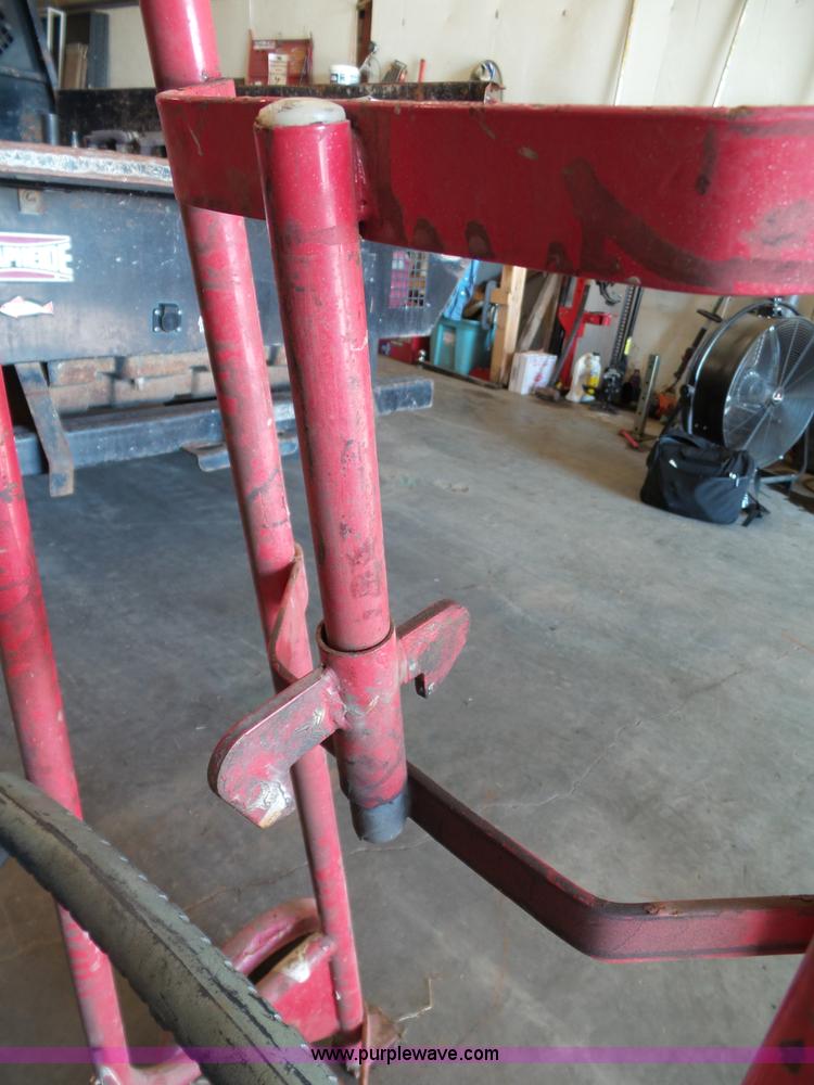 image for item CD9052 Tools