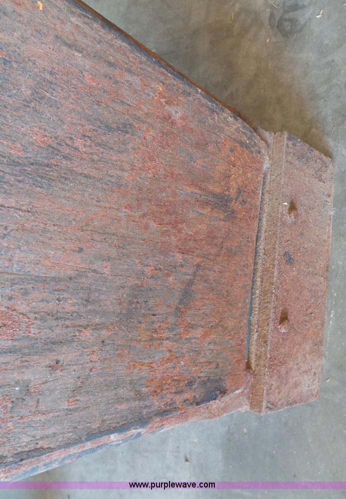 image for item CD9052 Tools