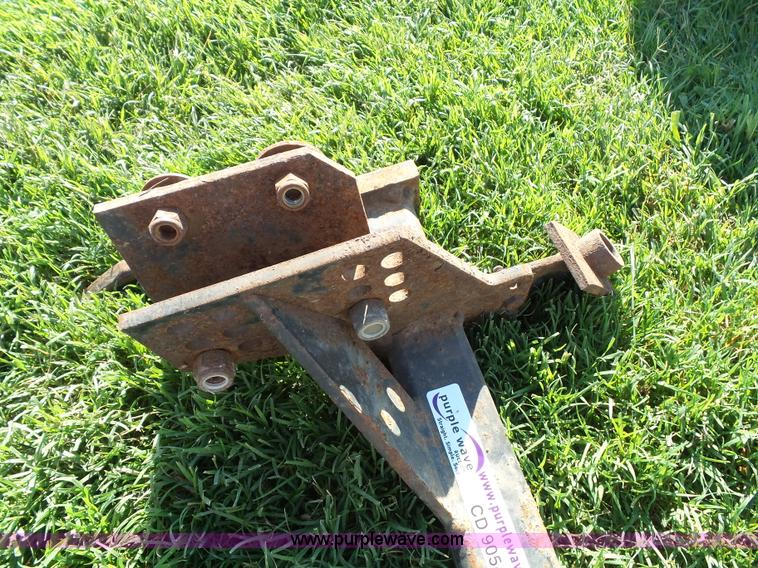 image for item CD9054 Hiniker plow mount bracket