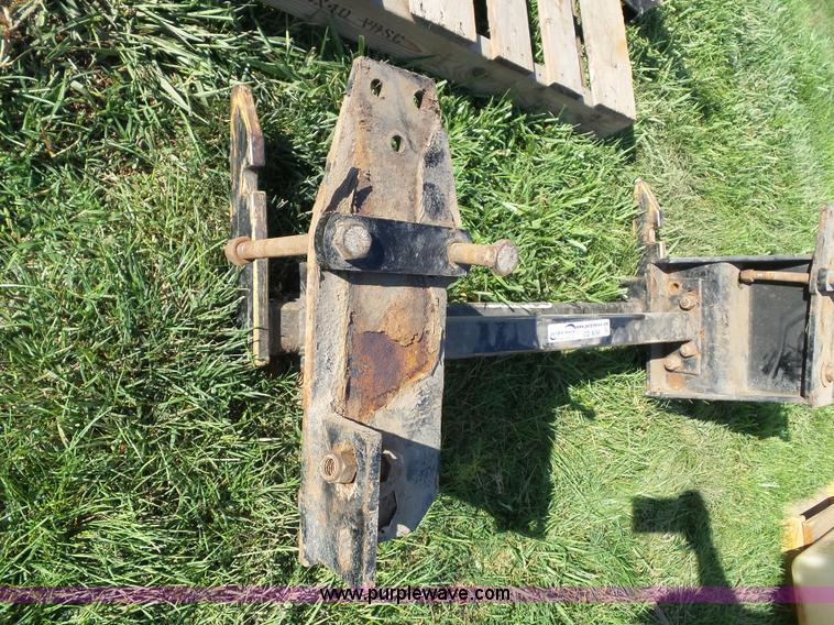 image for item CD9056 Hiniker plow mount bracket