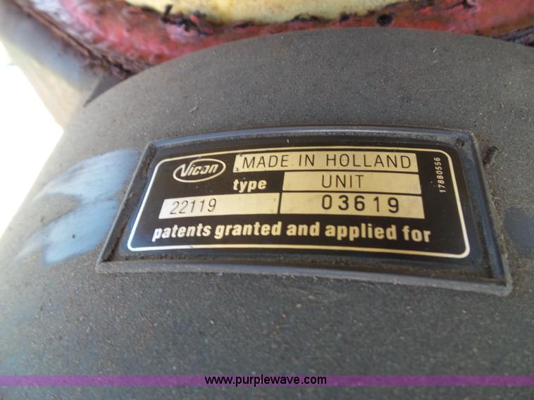 image for item CD9058 Vicon spreader