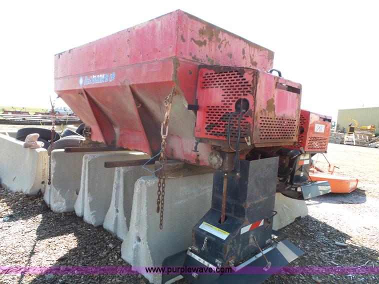 image for item CD9062 Western Ice Breaker steel spreader