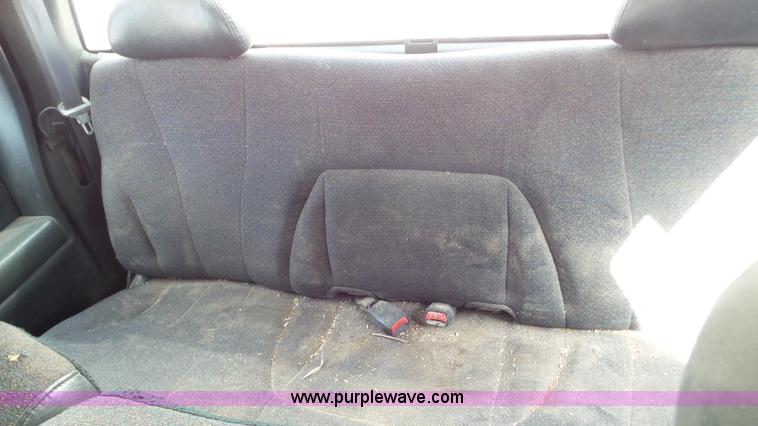 image for item DA2837 2001 Chevrolet Silverado 2500 Ext. Cab pickup truck