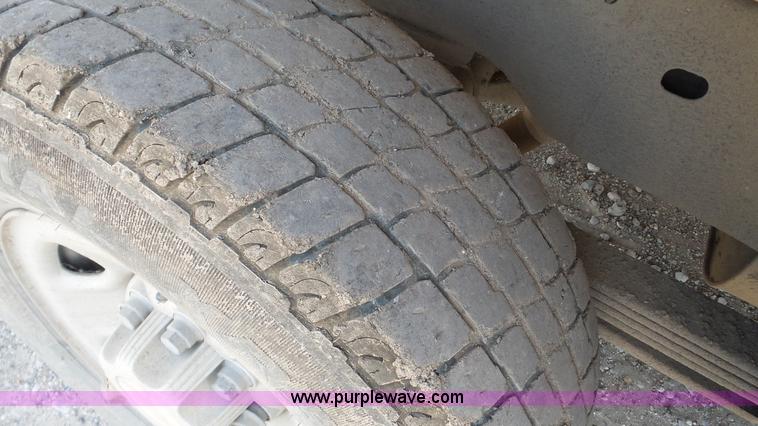 image for item DA2837 2001 Chevrolet Silverado 2500 Ext. Cab pickup truck