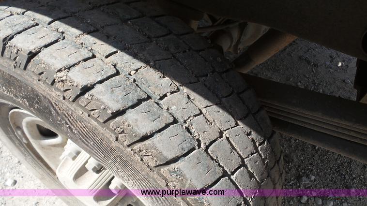 image for item DA2837 2001 Chevrolet Silverado 2500 Ext. Cab pickup truck