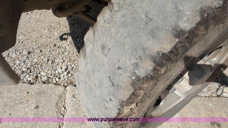 image for item DA2837 2001 Chevrolet Silverado 2500 Ext. Cab pickup truck