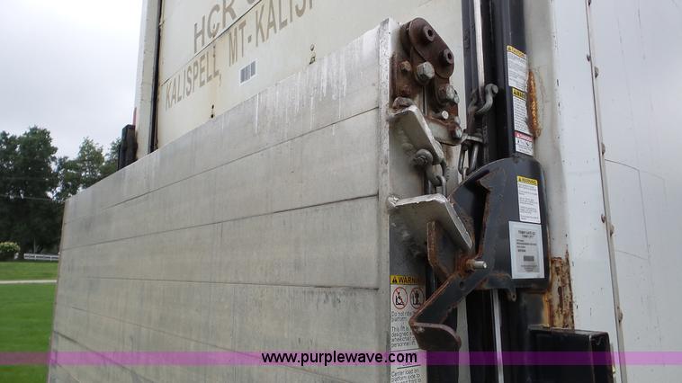 image for item DA2867 2002 International 4300 box truck