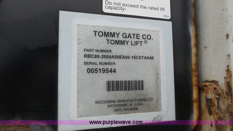 image for item DA2867 2002 International 4300 box truck