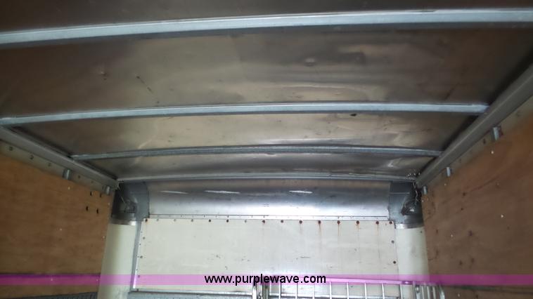 image for item DA2867 2002 International 4300 box truck