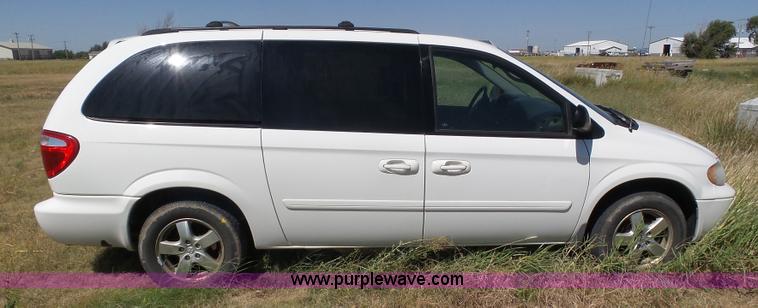 image for item DA4504 2007 Dodge Grand Caravan van