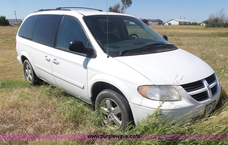 image for item DA4504 2007 Dodge Grand Caravan van