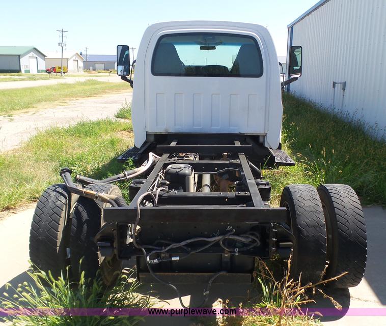 image for item DA4506 2009 Chevrolet C4500 truck cab and chassis