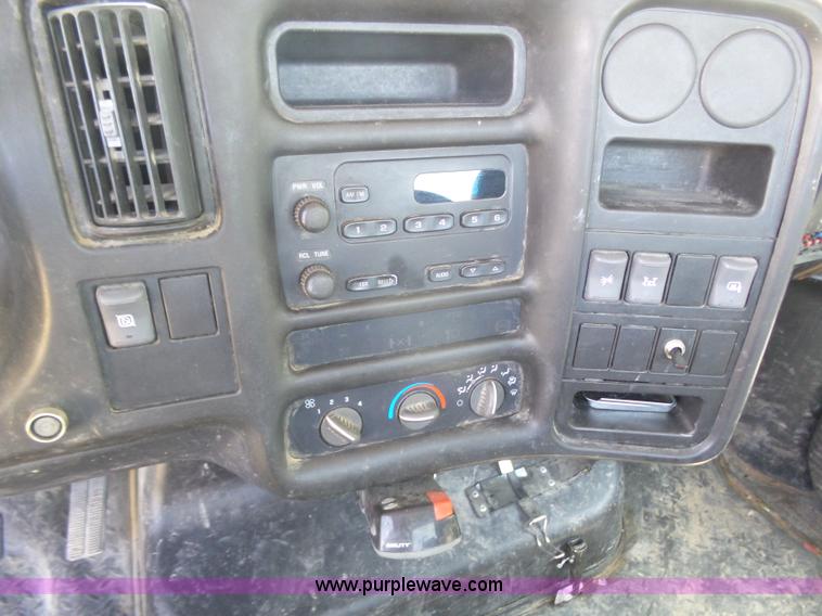 image for item DA4506 2009 Chevrolet C4500 truck cab and chassis