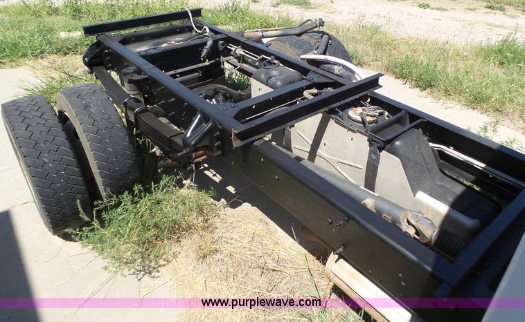 image for item DA4506 2009 Chevrolet C4500 truck cab and chassis