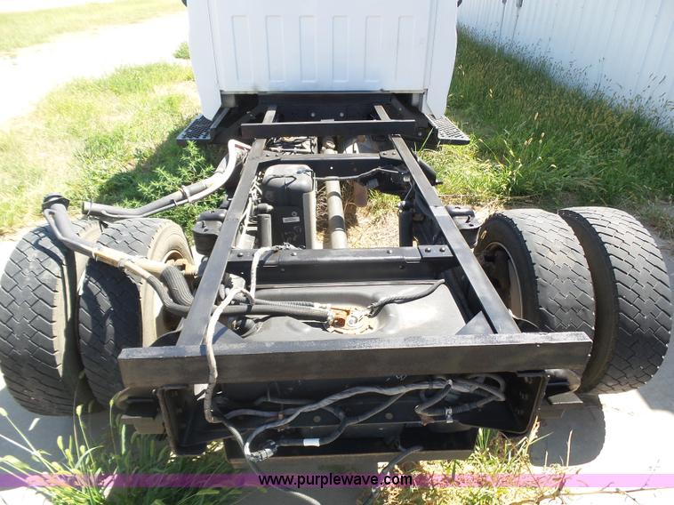 image for item DA4506 2009 Chevrolet C4500 truck cab and chassis