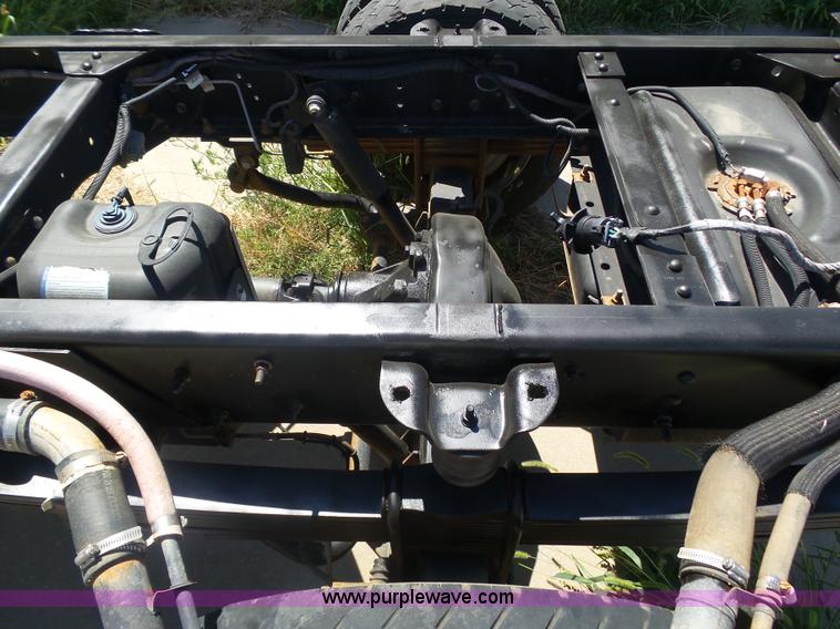 image for item DA4506 2009 Chevrolet C4500 truck cab and chassis