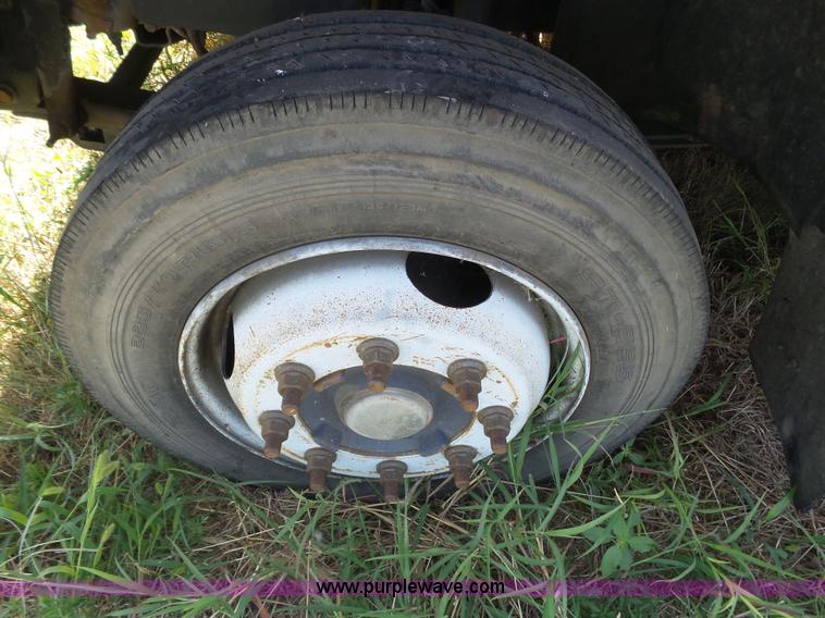 image for item DA4506 2009 Chevrolet C4500 truck cab and chassis