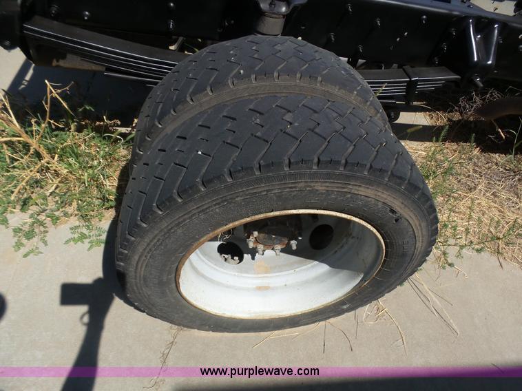 image for item DA4506 2009 Chevrolet C4500 truck cab and chassis