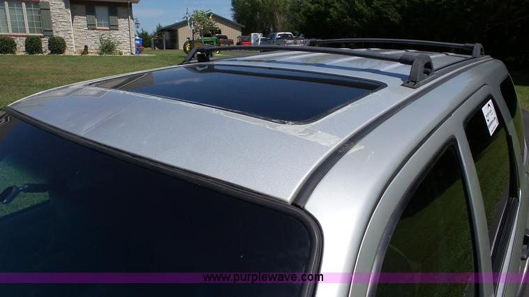 image for item DA8786 2006 Ford Escape SUV