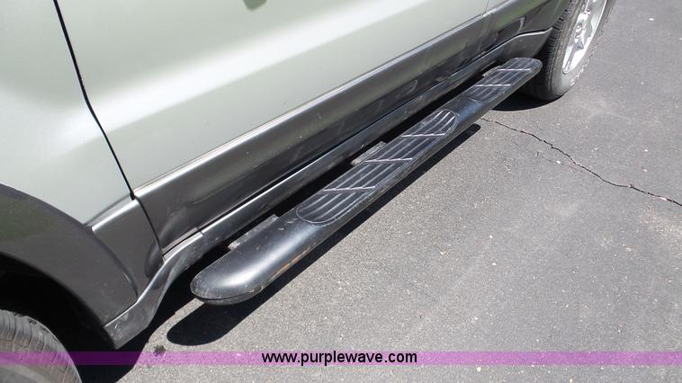 image for item DA8786 2006 Ford Escape SUV