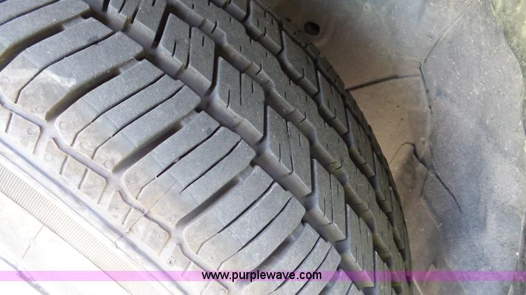 image for item DA8786 2006 Ford Escape SUV