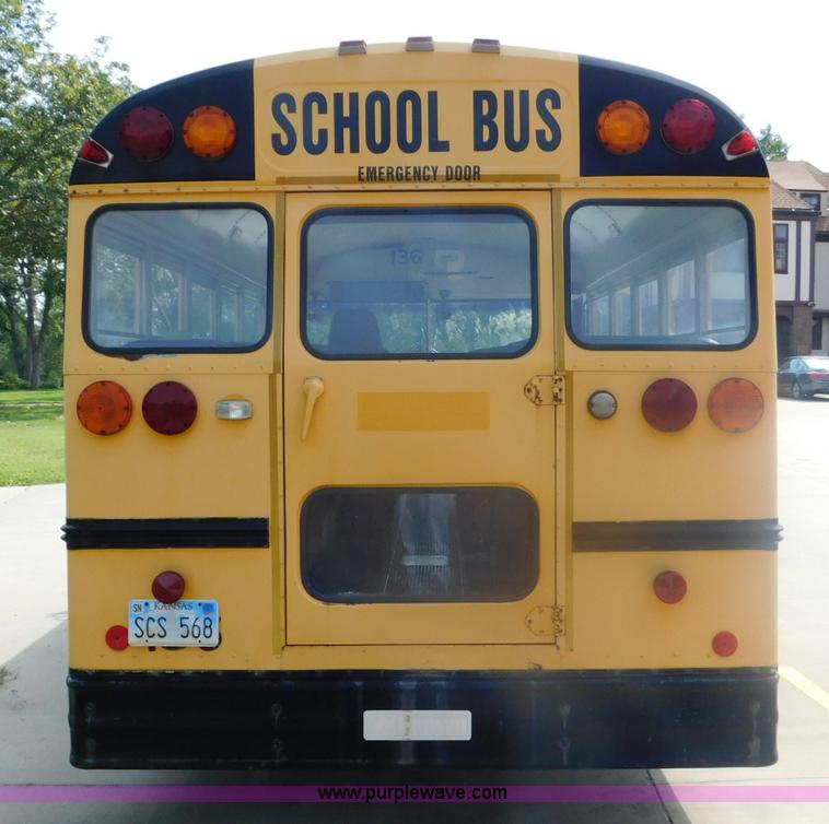 image for item DA8799 1996 Chevrolet P30 school bus