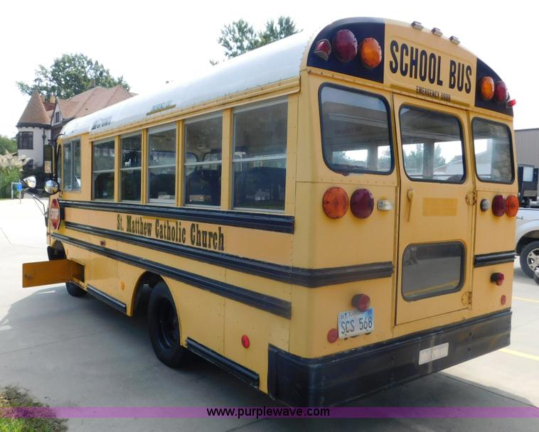 image for item DA8799 1996 Chevrolet P30 school bus