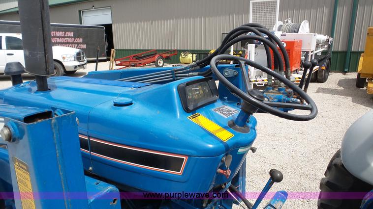image for item DA8804 Ford 2810 tractor