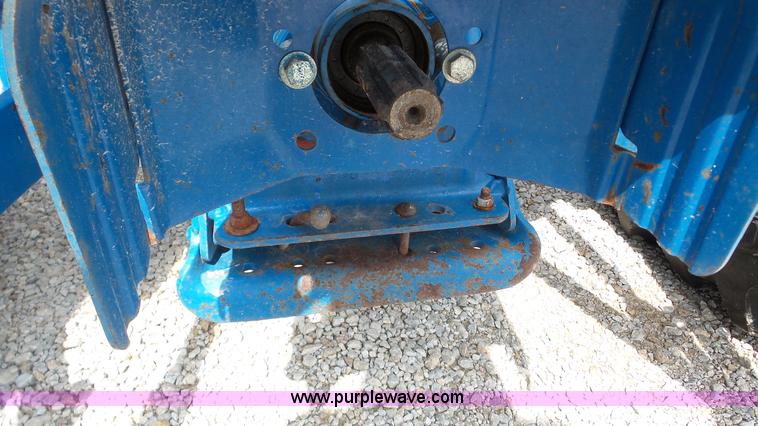 image for item DA8804 Ford 2810 tractor