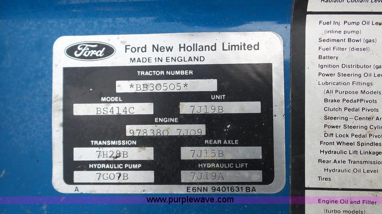 image for item DA8804 Ford 2810 tractor