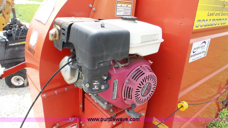 image for item DA8809 Agrimetal 4420 leaf and debris collector