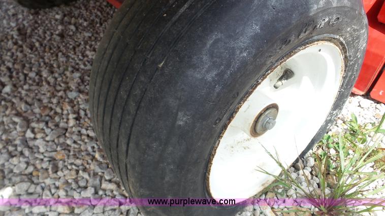 image for item DA8809 Agrimetal 4420 leaf and debris collector