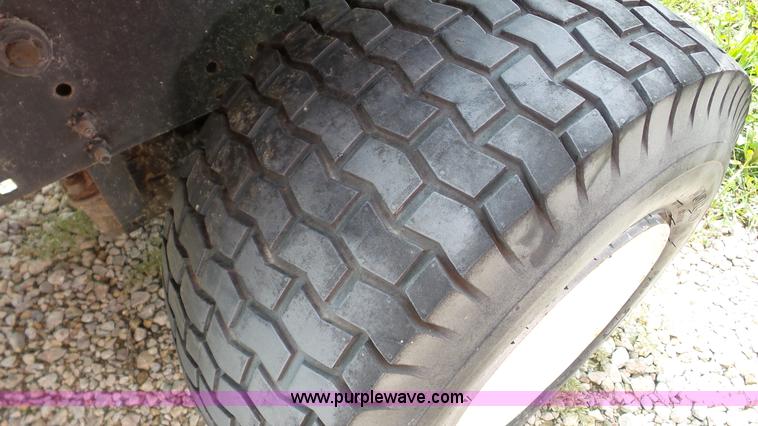 image for item DA8810 Poulan lawn mower