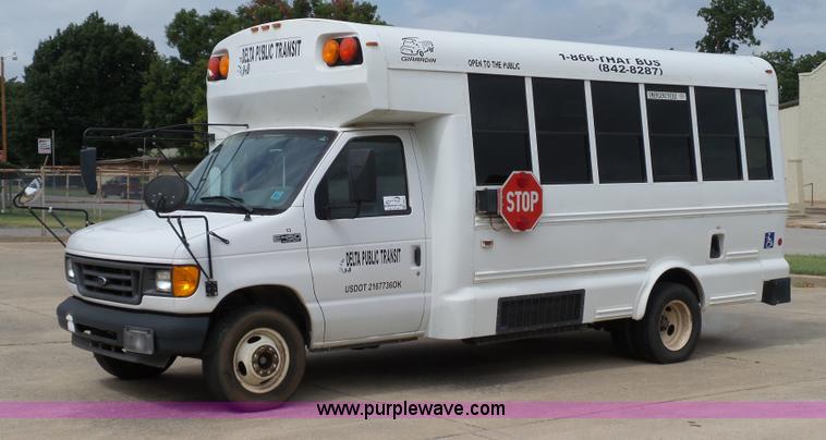 image for item DB4511 2005 Ford E450 Super Duty Girardin shuttle bus