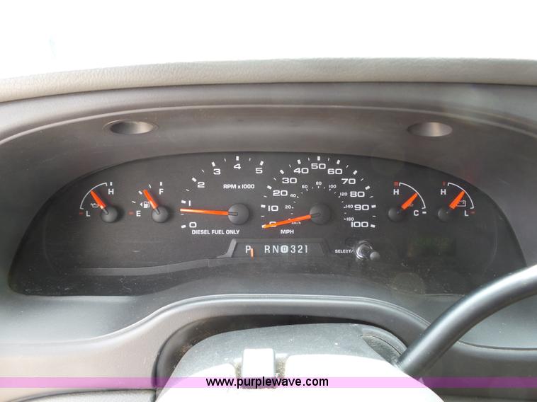 image for item DB4511 2005 Ford E450 Super Duty Girardin shuttle bus