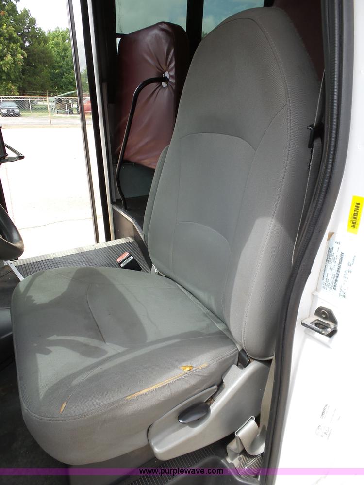 image for item DB4511 2005 Ford E450 Super Duty Girardin shuttle bus