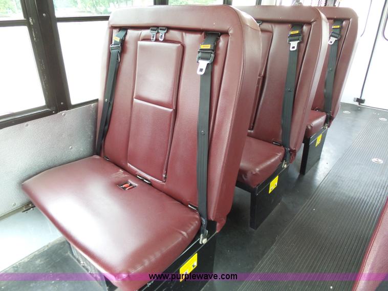 image for item DB4511 2005 Ford E450 Super Duty Girardin shuttle bus